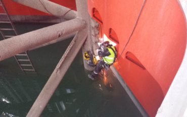 2-ATI-rope-access-Pacific-orca