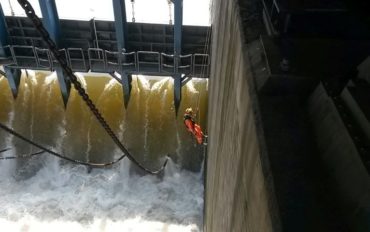 1-ATI-abseiltechnieken-rope-access-IRATA-inspection