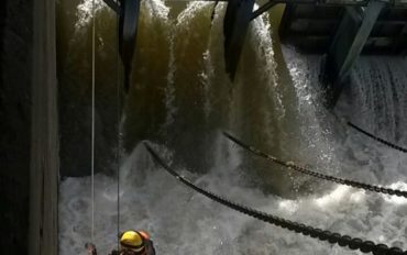 5-ATI-abseiltechnieken-rope-access-IRATA-inspection