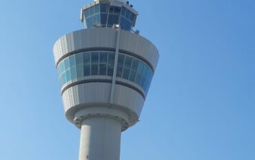 2 Abseiltechnieken verkeerstoren Schiphol Rope access