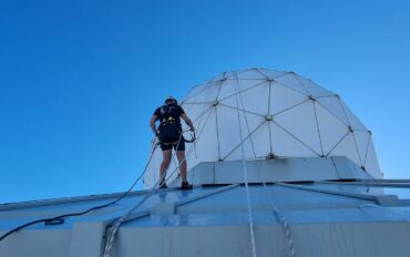 3 Abseiltechnieken verkeerstoren Schiphol Rope access