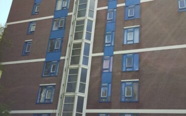 4 Abseiltechnieken gevelreiniging boven water