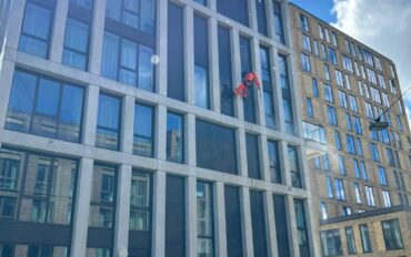 1. Abseiltechnieken gevelreiniging Amsterdam rope access reinigen op hoogte