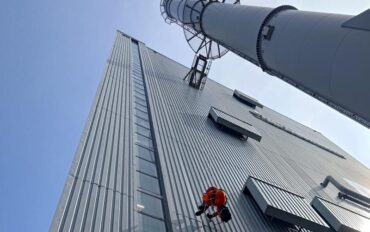 4 Gevel op hoogte inspecteren en abseiltechnieken rope access-800x600